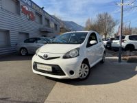 Toyota Aygo (3) 1.0 vvt-i dynamic 3p bva5 - <small></small> 6.990 € <small>TTC</small> - #1