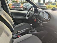 Toyota Aygo X 1.0 VVTi 12V 72 cv - <small></small> 15.990 € <small>TTC</small> - #9