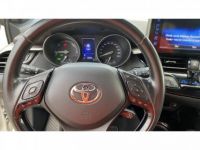 Toyota C-HR 122h Distinctive 2WD E-CVT - <small></small> 15.990 € <small>TTC</small> - #21