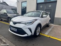 Toyota C-HR 122h Dynamic Business 2WD E-CVT + Stage Hybrid Academy MY20 Historique d'entretien Garantie 12 mois Caméra de recul Radar AV-AR Apple CarPlay - <small></small> 19.990 € <small>TTC</small> - #2