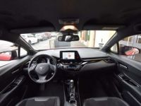 Toyota C-HR 1.8 122H 100 FULL-HYBRID COLLECTION 4X2-SIEGE-VOLA - <small></small> 29.800 € <small>TTC</small> - #13