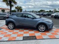 Toyota C-HR 1.8 Hybrid 122 e-CVT DYNAMIC BUSINESS GPS Caméra - <small></small> 24.880 € <small>TTC</small> - #4