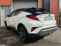 Toyota C-HR distinctive  e-CVT 1.8 122h 06/2020 - <small></small> 19.490 € <small>TTC</small> - #2