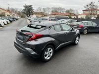 Toyota C-HR HYBRIDE Dynamic Business 122ch - <small></small> 21.990 € <small>TTC</small> - #4