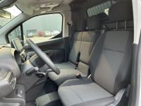 Toyota ProAce CITY 1.5 100 CH Medium Business - 3 PLACES - 16 660HT - <small></small> 19.990 € <small></small> - #7