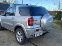 Toyota Rav4 D4-D 115 VX 3 PORTES - <small></small> 8.990 € <small>TTC</small> - #11