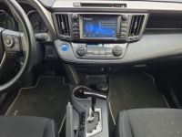 Toyota Rav4 HYBRIDE LCA 2017 PRO DYNAMIC 197ch. BOITE AUTO/GPS/BLUETOOTH/CAMÉRA de RECUL/ENTRETIEN COMPLET TOYOTA+Garantie 12 mois - <small></small> 21.490 € <small>TTC</small> - #13