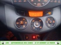 Toyota Rav4 III PHASE 1 152 VVT-I VX BVA 4X4 - <small></small> 12.600 € <small>TTC</small> - #22