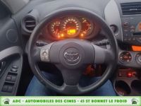 Toyota Rav4 III PHASE 1 152 VVT-I VX BVA 4X4 - <small></small> 12.600 € <small>TTC</small> - #24