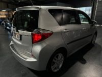 Toyota Verso VERSO-S 100 VVT-I LOUNGE - <small></small> 7.990 € <small>TTC</small> - #7