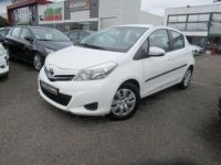 Toyota Yaris 100 VVT-i Dynamic Clim regulateur 5 portes - <small></small> 5.990 € <small>TTC</small> - #1