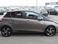 Toyota Yaris 100H COLLECTION 5P MY19 - <small></small> 17.490 € <small>TTC</small> - #4