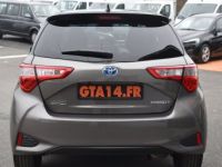 Toyota Yaris 100H COLLECTION 5P MY19 - <small></small> 17.490 € <small>TTC</small> - #18