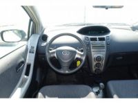 Toyota Yaris 1.3 - 100 VVT-i - BV MultiMode II Confort Pack PHASE 2 - <small></small> 8.990 € <small>TTC</small> - #8