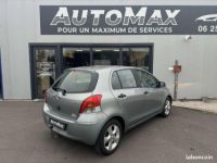 Toyota Yaris 1.3 100 VVT-i II 2005 Confort PHASE 2 - <small></small> 5.490 € <small>TTC</small> - #2