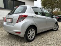 Toyota Yaris 1.33i VVT-i Active 5P- BLUETOOTH-NAVI-CLIM-1ER PRO - <small></small> 7.490 € <small>TTC</small> - #14