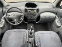 Toyota Yaris 1.4 D-4D 75CV - <small></small> 3.990 € <small>TTC</small> - #6