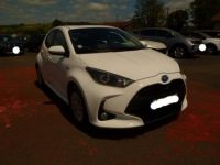 Toyota Yaris 1.5 116H FRANCE BUSINESS STAGE ACADEMIE HYBRIDE 5 PORTES BOITE AUTO - <small></small> 18.750 € <small>TTC</small> - #2