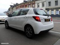 Toyota Yaris 1.5 VVTI 100H 75 FULL-HYBRID DYNAMIC BVA - <small></small> 9.990 € <small>TTC</small> - #6