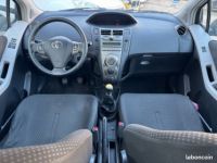 Toyota Yaris 90ch d-4d confort pack 5p - <small></small> 5.600 € <small>TTC</small> - #3