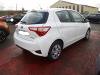 Toyota Yaris HYBRID 100H 1.5 VVT-I FRANCE BUSINESS BOITE AUTO - <small></small> 15.850 € <small>TTC</small> - #2