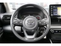 Toyota Yaris Hybrid 116h - BV e-CVT (MY22) IV Dynamic PHASE 1 - <small></small> 18.900 € <small></small> - #18