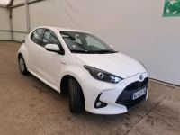 Toyota Yaris Hybrid MY21 116h Dynamic Business Stage Acad - <small></small> 18.990 € <small>TTC</small> - #5