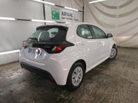 Toyota Yaris Hybrid MY21 116h Dynamic Business Stage Acad - <small></small> 18.990 € <small>TTC</small> - #3