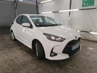 Toyota Yaris Hybrid MY21 116h Dynamic Business Stage Acad - <small></small> 18.990 € <small>TTC</small> - #4