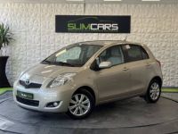 Toyota Yaris II 100 VVT-i Start&Stop Lounge 3p - <small></small> 8.990 € <small>TTC</small> - #1