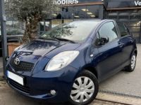 Toyota Yaris II 1.3 VVT-i 87 Cv PREMIERE MAIN / 5 PORTES CLIMATISATION BLUETOOTH - GARANTIE 1 AN - <small></small> 6.770 € <small>TTC</small> - #1