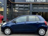 Toyota Yaris II 1.3 VVT-i 87 Cv PREMIERE MAIN / 5 PORTES CLIMATISATION BLUETOOTH - GARANTIE 1 AN - <small></small> 6.770 € <small>TTC</small> - #5