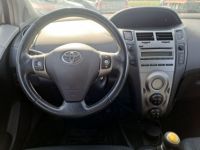 Toyota Yaris II 1.4 D4-D 90 cv - <small></small> 2.990 € <small>TTC</small> - #4