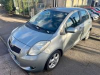 Toyota Yaris YARIS II 87 VVT-I LUNA MULTIMODE 5P - <small></small> 6.495 € <small>TTC</small> - #2