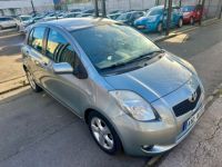 Toyota Yaris YARIS II 87 VVT-I LUNA MULTIMODE 5P - <small></small> 6.495 € <small>TTC</small> - #3