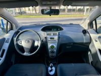 Toyota Yaris YARIS II 87 VVT-I LUNA MULTIMODE 5P - <small></small> 6.495 € <small>TTC</small> - #15