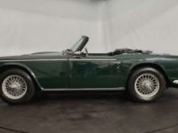 Triumph TR250 - <small></small> 38.750 € <small>TTC</small> - #23