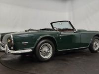 Triumph TR250 - <small></small> 38.750 € <small>TTC</small> - #4