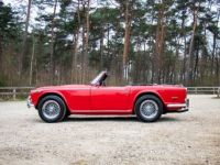 Triumph TR250 Overdrive 2.5L straight 6 with 111bhp - <small></small> 38.800 € <small>TTC</small> - #31