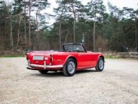 Triumph TR250 Overdrive 2.5L straight 6 with 111bhp - <small></small> 38.800 € <small>TTC</small> - #32