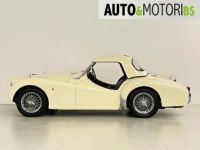 Triumph TR3 1957 Small Mouth *hard top* - <small></small> 48.900 € <small>TTC</small> - #10