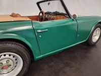 Triumph TR6 - <small></small> 11.750 € <small>TTC</small> - #66