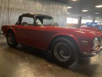 Triumph TR6 PI KARMANN CABRIOLET - <small></small> 31.900 € <small>TTC</small> - #5