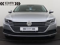 Volkswagen Arteon 2.0TDI DSG ELEGANCE - LED VIRTUAL COCKPIT ADAPTIVE CRUISE CONTROL DAB SLECHTS 35.703km!!! - <small></small> 29.995 € <small>TTC</small> - #9