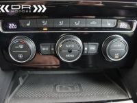Volkswagen Arteon 2.0TDI DSG ELEGANCE - LED VIRTUAL COCKPIT ADAPTIVE CRUISE CONTROL DAB SLECHTS 35.703km!!! - <small></small> 29.995 € <small>TTC</small> - #28