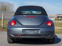 Volkswagen Beetle New Cabrio 2.0i Tiptronic - 1STE EIGENAAR - LEDER - AIRCO - PARKEERSENSOREN - <small></small> 4.999 € <small>TTC</small> - #12