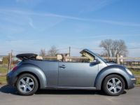 Volkswagen Beetle New Cabrio 2.0i Tiptronic - 1STE EIGENAAR - LEDER - AIRCO - PARKEERSENSOREN - <small></small> 4.999 € <small>TTC</small> - #15