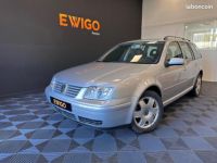 Volkswagen Bora BREAK V5 2.3l 170ch CARAT 2ème main 42 800km - <small></small> 6.490 € <small>TTC</small> - #1