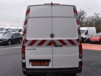 Volkswagen Crafter FG 35 L4H3 2.0 TDI 140CH PROCAB BUSINESS LINE TRACTION - <small></small> 39.990 € <small>TTC</small> - #18