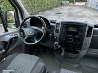 Volkswagen Crafter utilitaire 7 places 2.0 TDI 136 cv - <small></small> 11.990 € <small>TTC</small> - #4